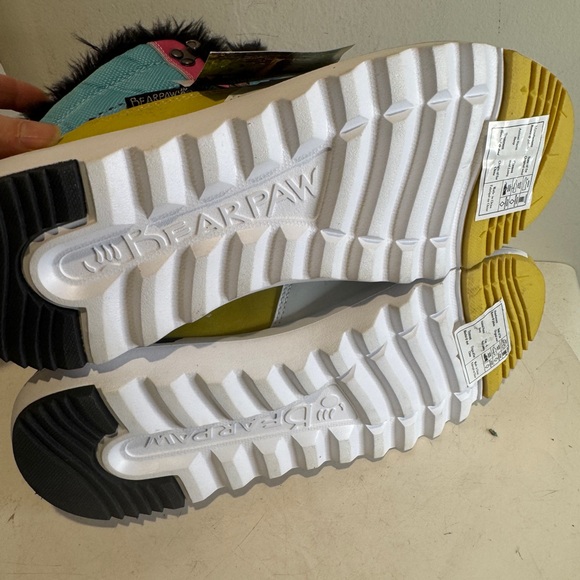 Bearpaw Hawaiian Ocean Mokelumne Women’s Boots size 9 new - Picture 7 of 8